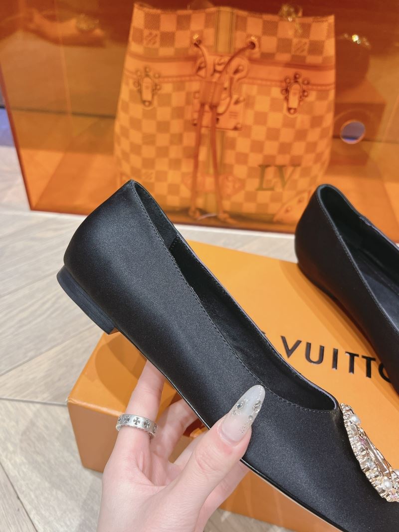 Louis Vuitton Flat Shoes